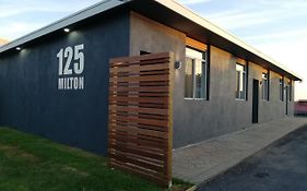 125 Milton